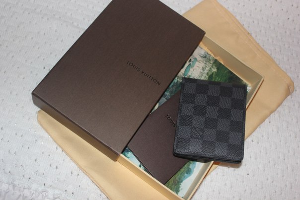 кошелек Louis Vuitton