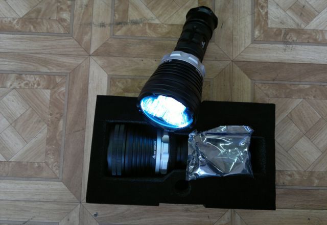 Фонарь для дайвинга xtar D35 2350Лм профессиональный